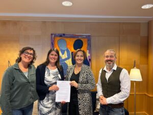 Stichting Donorkind overhandigt manifest aan staatssecretaris